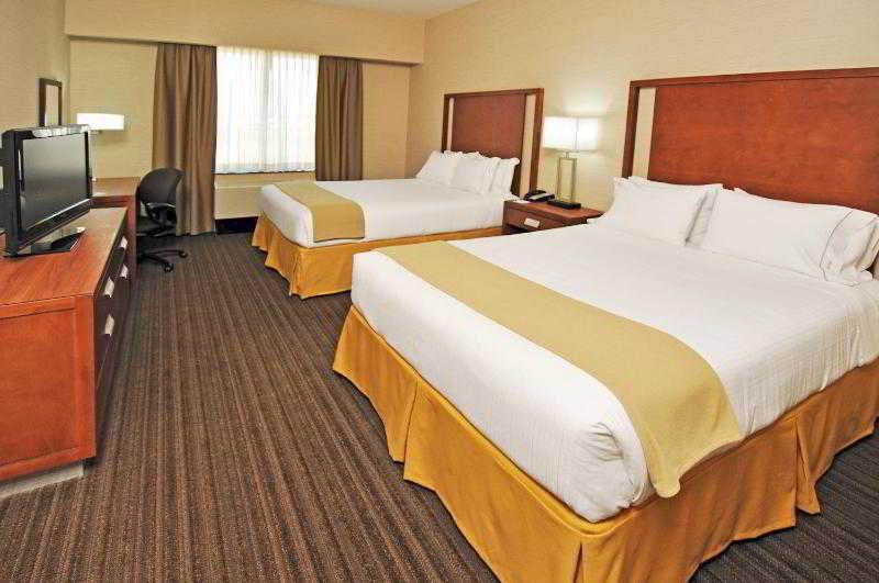 Holiday Inn Express & Suites Vaughan-Southwest By Ihg Ngoại thất bức ảnh