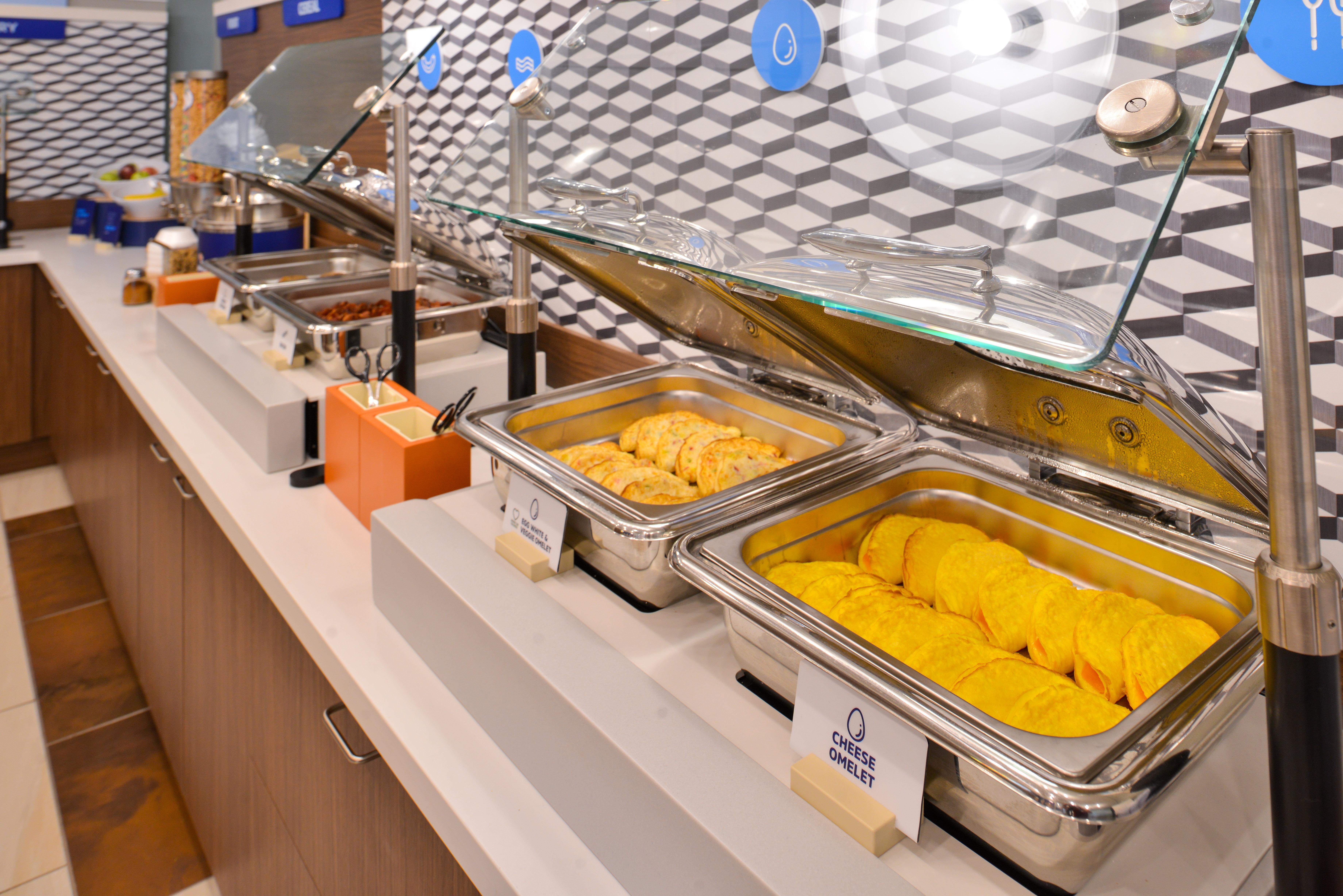 Holiday Inn Express & Suites Vaughan-Southwest By Ihg Ngoại thất bức ảnh