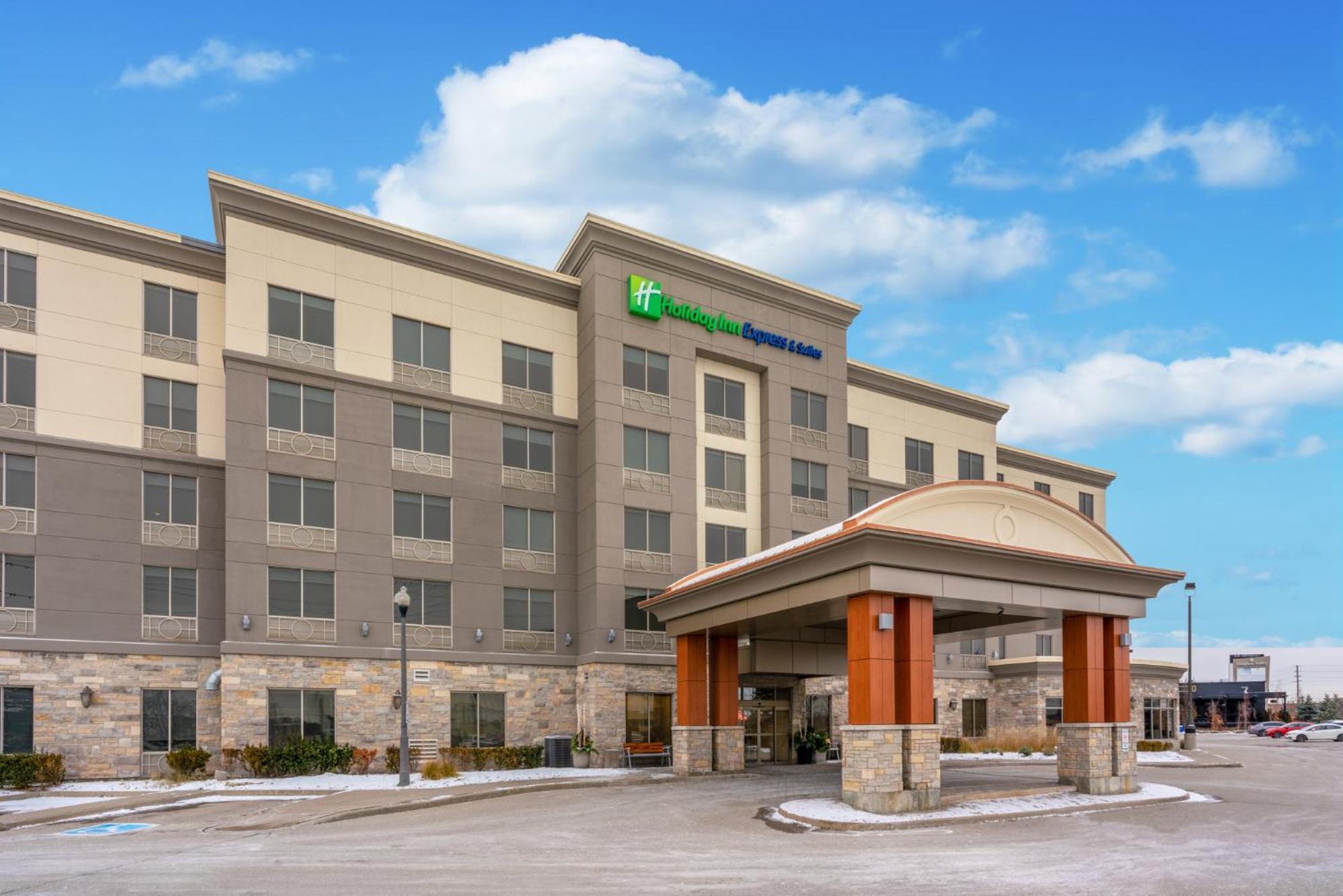 Holiday Inn Express & Suites Vaughan-Southwest By Ihg Ngoại thất bức ảnh